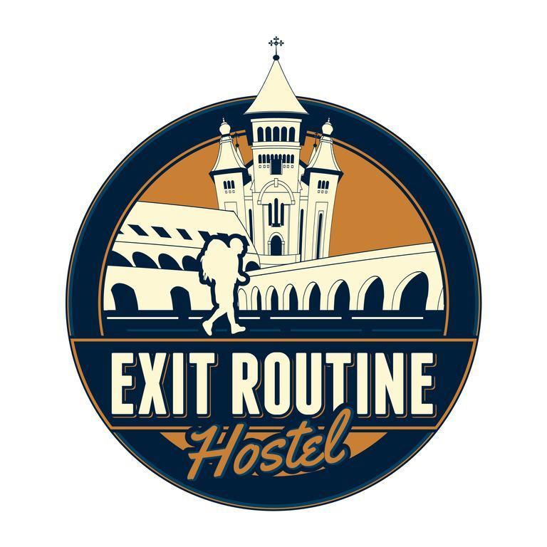 Exit Routine Hostel Timişoara Exteriör bild